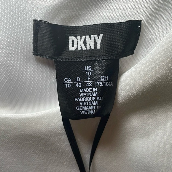 DKNY white dress with flared short sleeves sz 10 - Picture 4 of 6